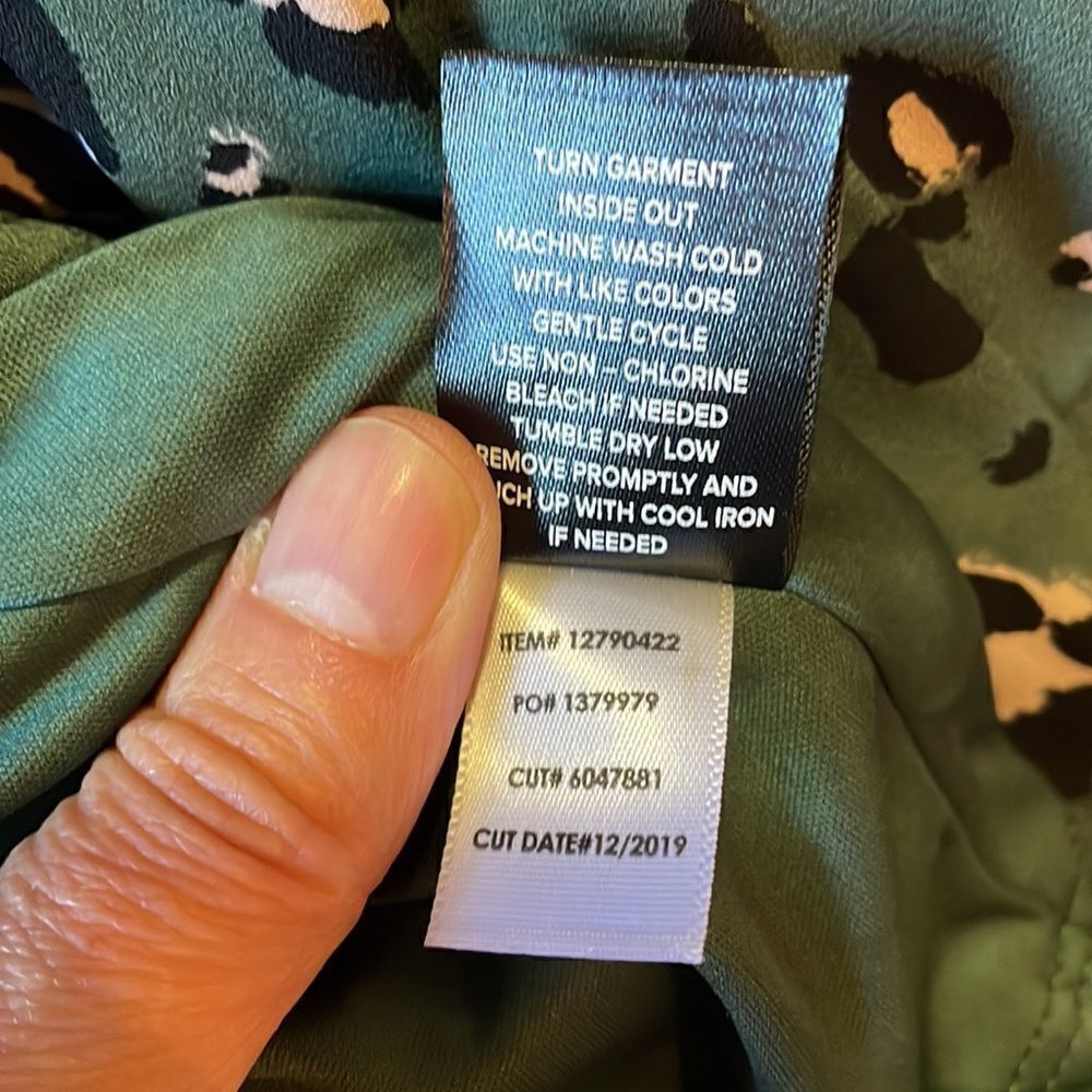 Torrid Green Leopard Print Georgette Button-Front Cami - Picture 10 of 10